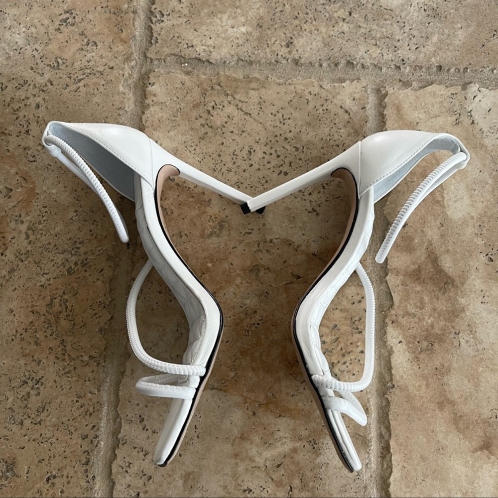 Schutz Gaiah Heel in White - Picture 6 of 7